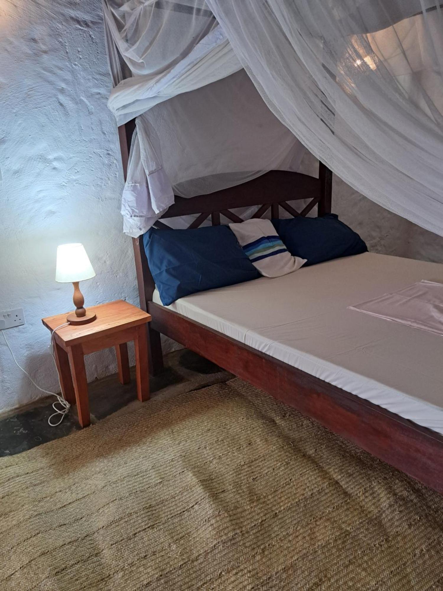 Diani Yoga Barn Panzió Ukunda Kültér fotó